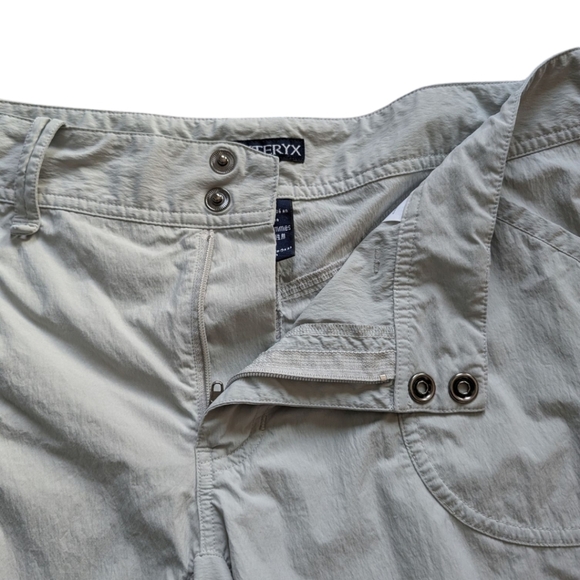 Arc'teryx Parapet Long Shorts Women 12 Light Grey Mid Rise Quick Dry Active Hike - Picture 6 of 12